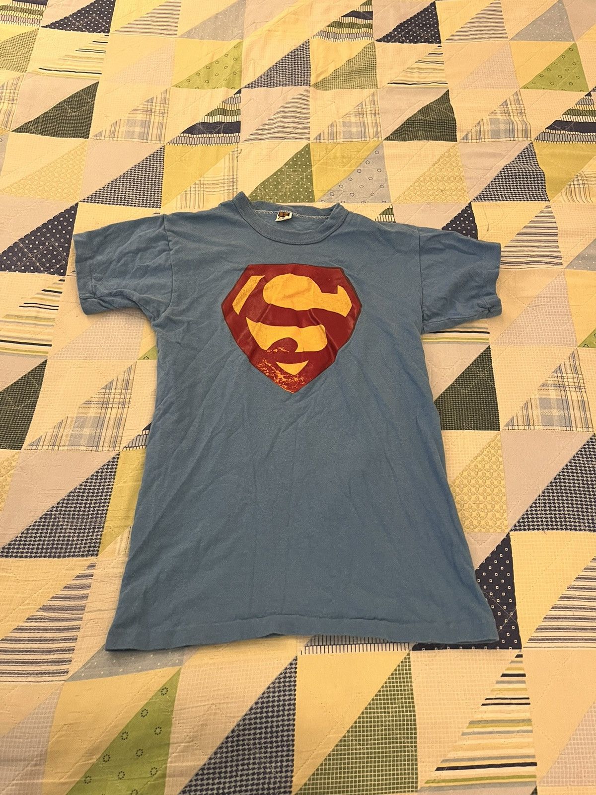 Vintage 70s Superman Logo Shirt Hoodie, Sweatshirt | PodTeesHub.com