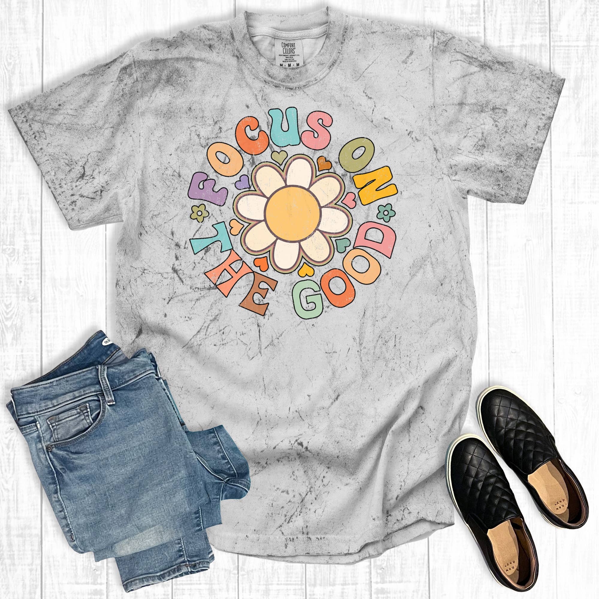 Retro Focus On the Good Daisy Comfort Colors Graphic Tee Hoodie, Sweatshirt | PodTeesHub.com