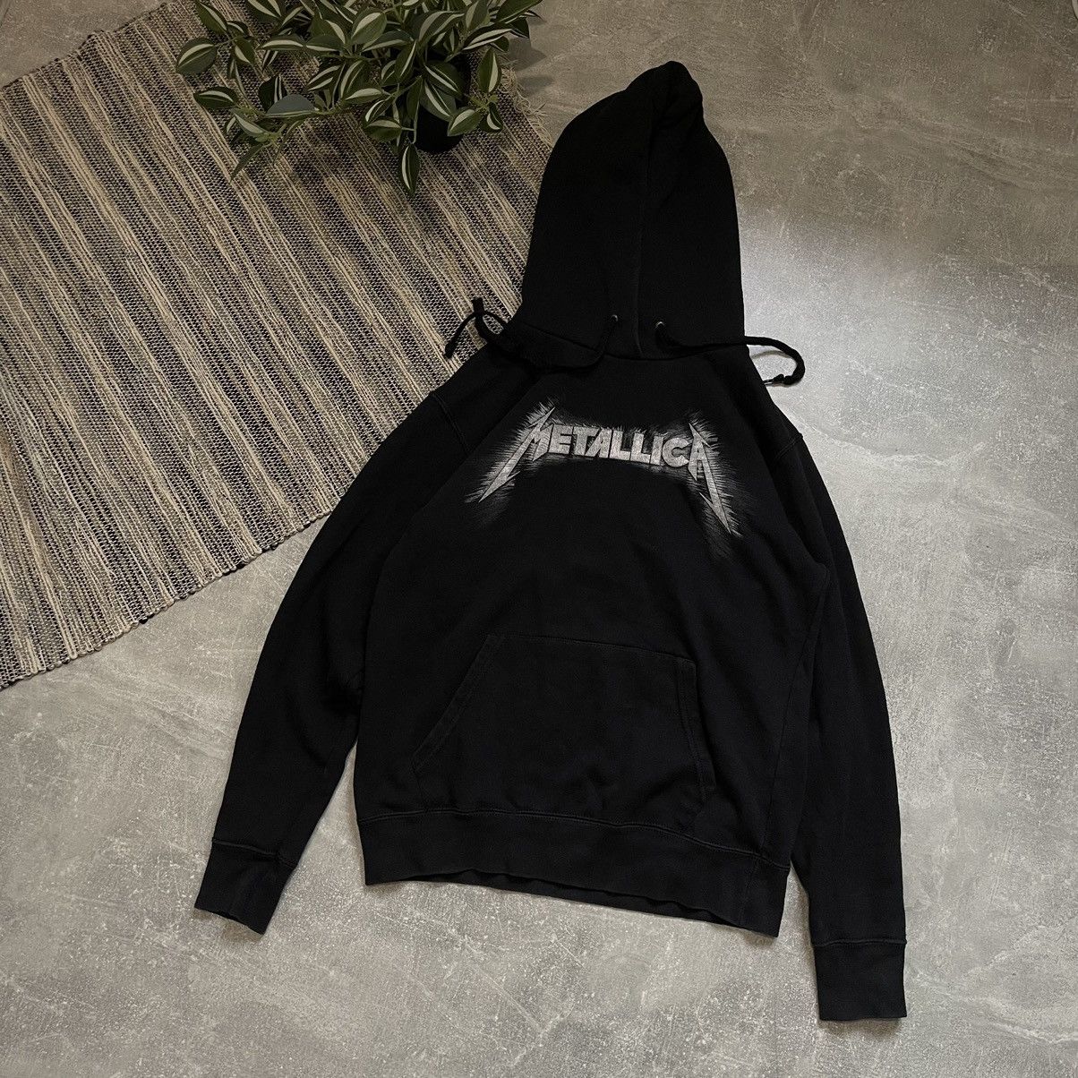 In The Attic X Metallica Y2k Metallica Hooded Black Hoodie Ride The Lightning 90s T-Shirts, Sweatshirt | PodTeesHub.com