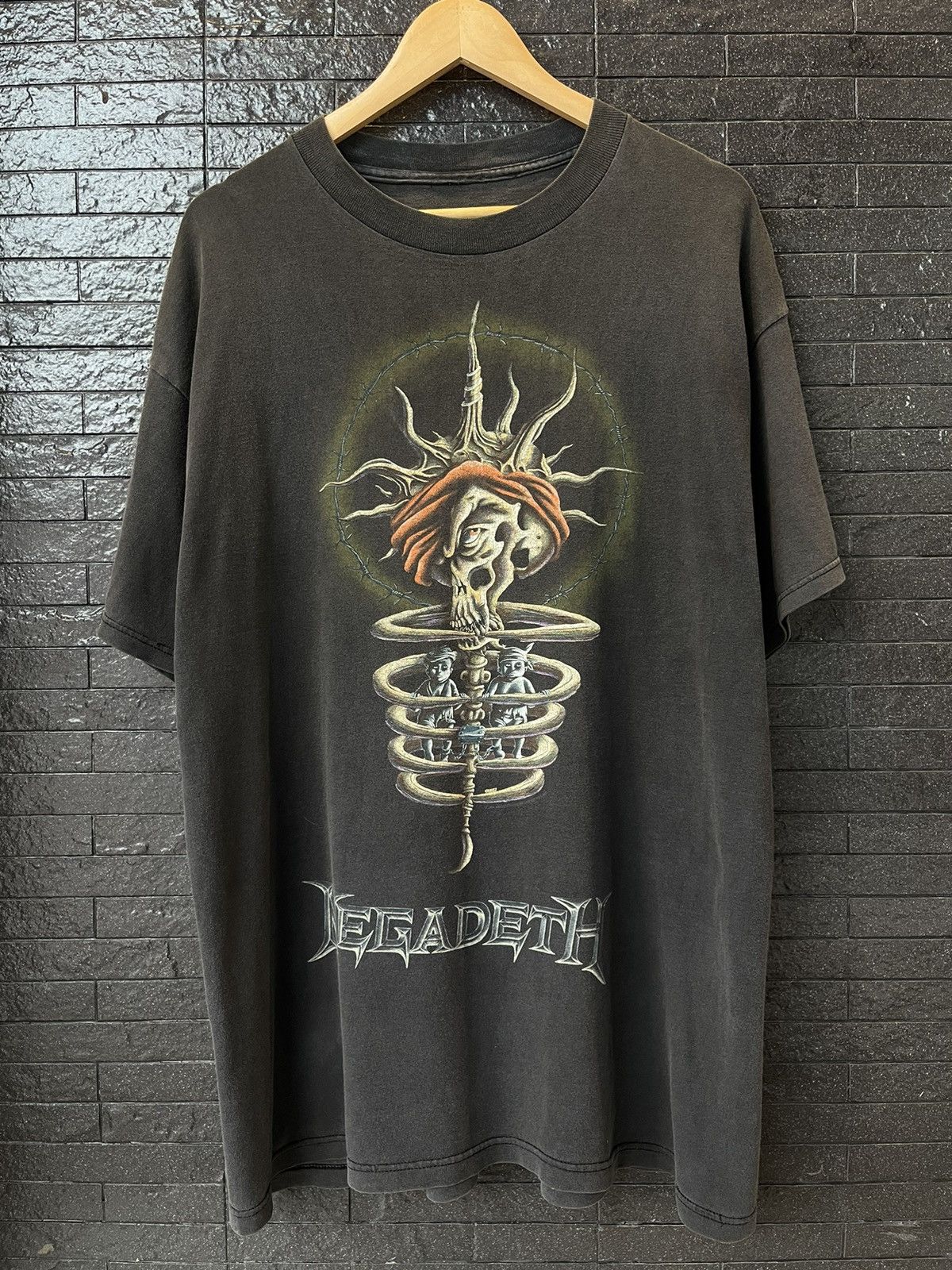 Megadeth X Vintage Vintage Megadeth Youthanasia Tour 1995s T-Shirts, Hoodie, Sweatshirt | PodTeesHub.com