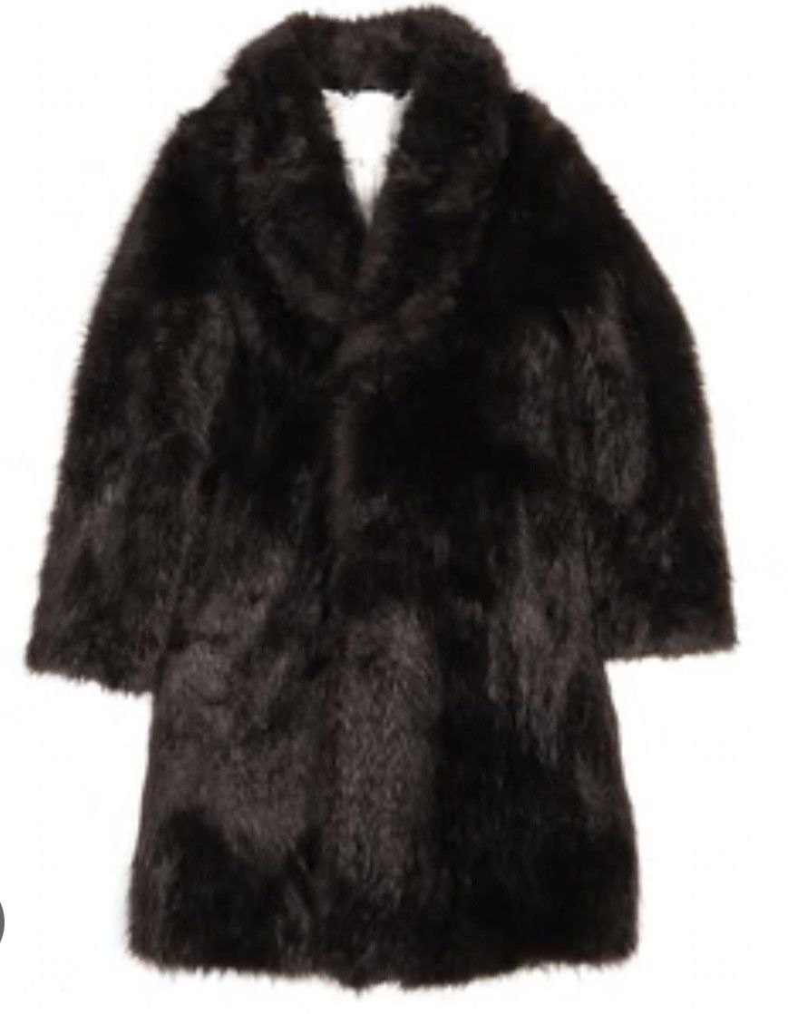 Maison Margiela Masion Martin Margiela X Hm Faux Fur Coat T-Shirts, Hoodie, Sweatshirt | PodTeesHub.com