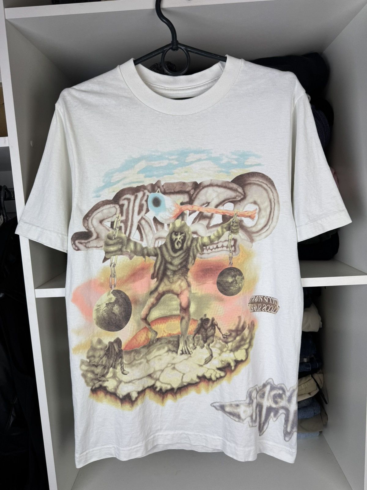 Scott Travis Scott Utopia Skitzo Circus Maximus 2024 Euro Tour Tee Hoodie, Sweatshirt | PodTeesHub.com