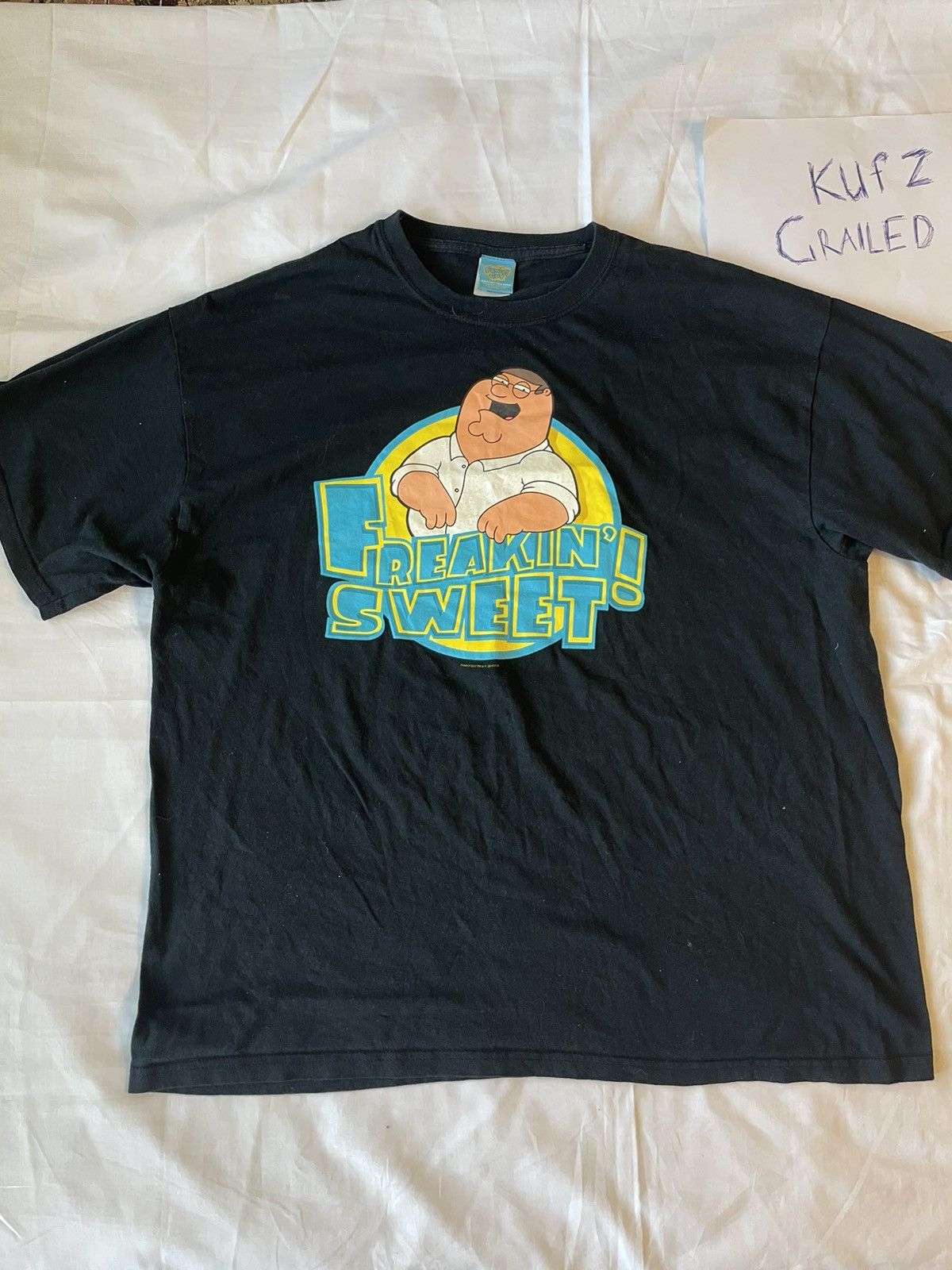 Vintage Family Guy Peter Griffin Tee T Shirt 2010 Hoodie, Sweatshirt | PodTeesHub.com
