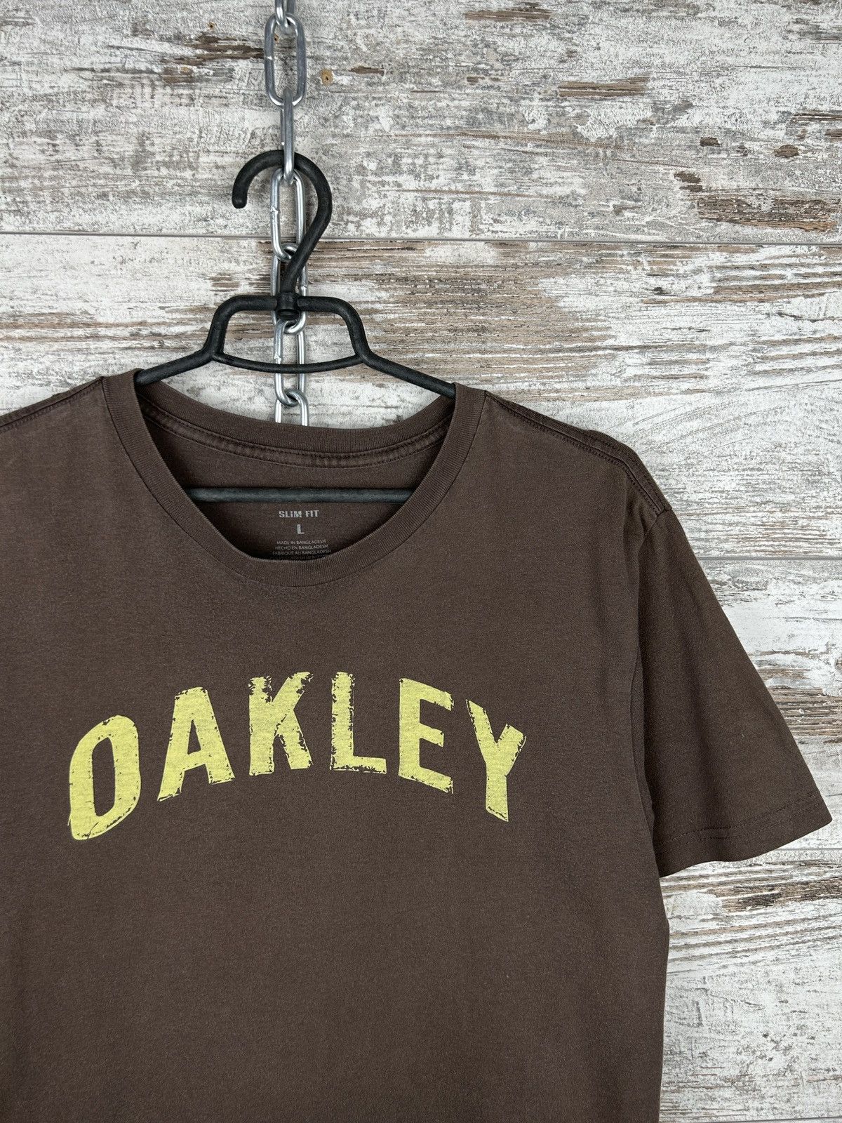 Oakley X Vintage Mens Vintage Oakley Brown T Shirt Y2k Tee Japanese Rare Hoodie, Sweatshirt | PodTeesHub.com