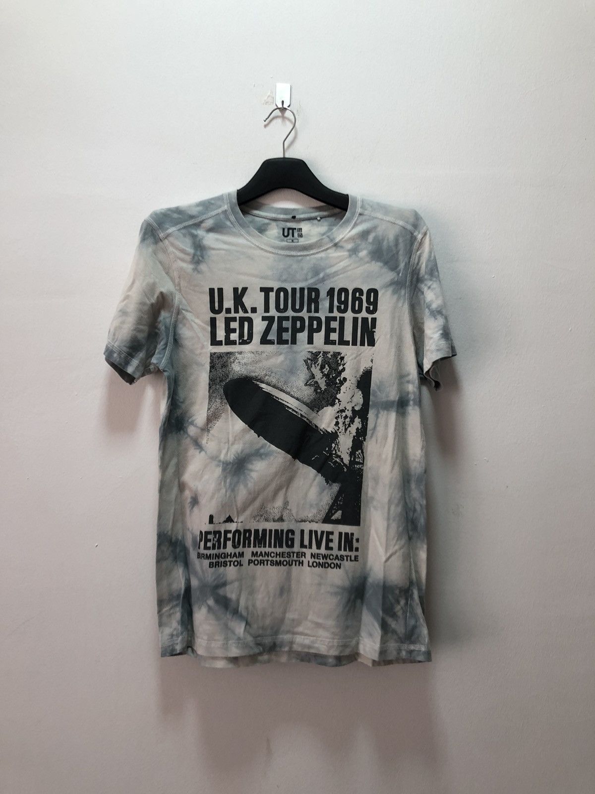 Uniqlo Led Zeppelin T Shirt Uniqlo Tye Dye Hoodie, Sweatshirt | PodTeesHub.com