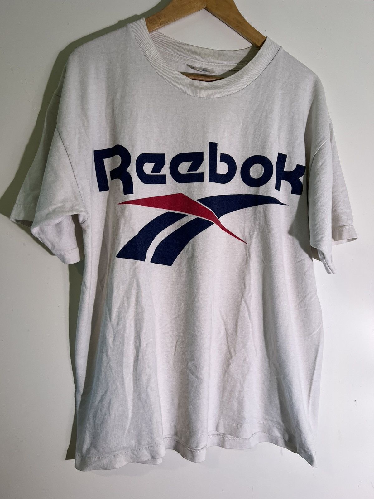 Vintage 90 S 2000 S Y2k Vtg Vintage Reebok Streetwear Retro T-Shirts, Hoodie, Sweatshirt