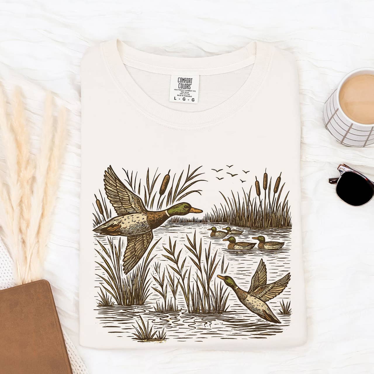 Vintage Mallard Ducks Tee Hoodie, Sweatshirt | PodTeesHub.com