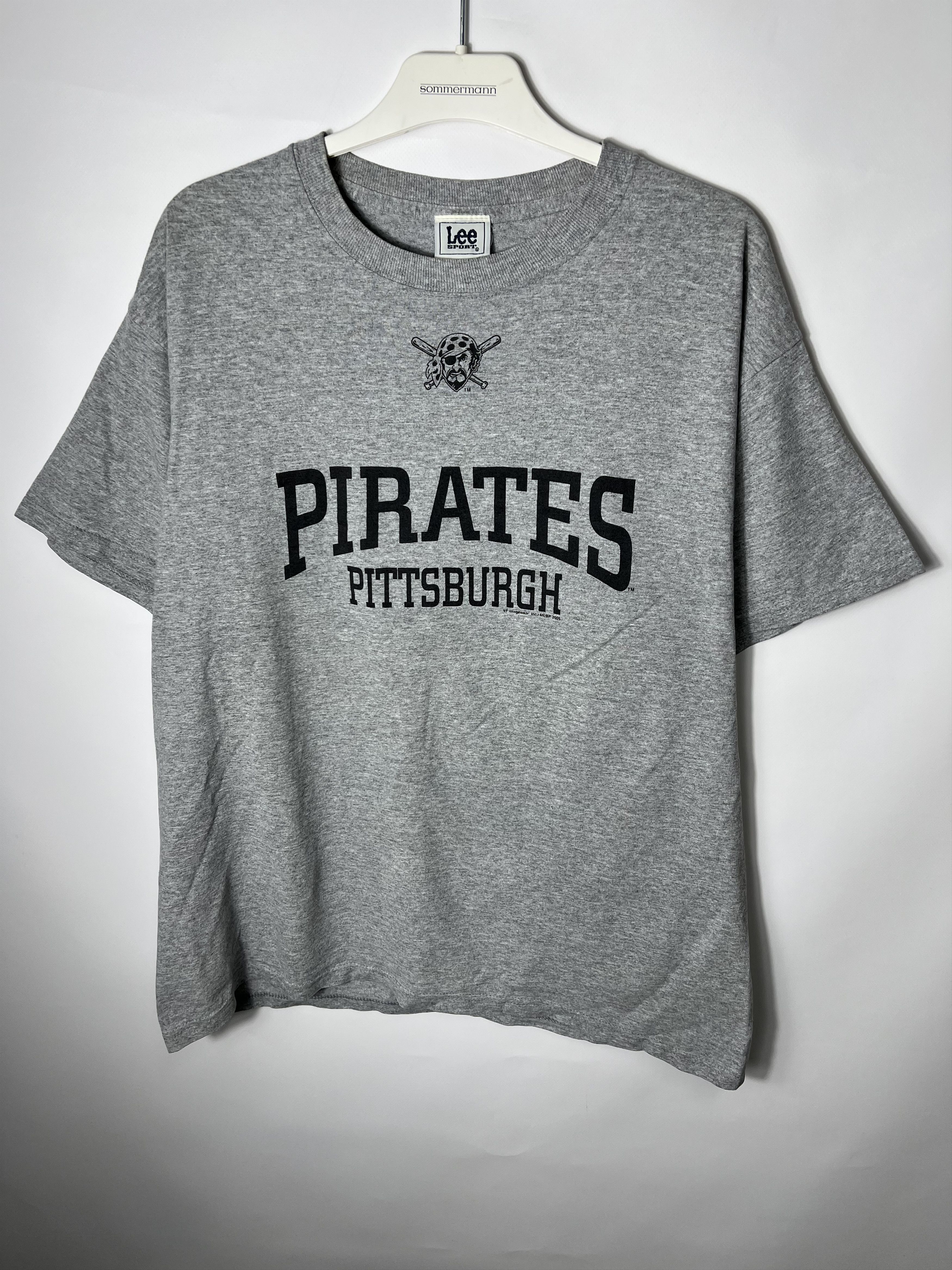 Mlb Vintage 2005 Pittsburgh Pirates Logo Lee Sport T-Shirts, Hoodie, Sweatshirt