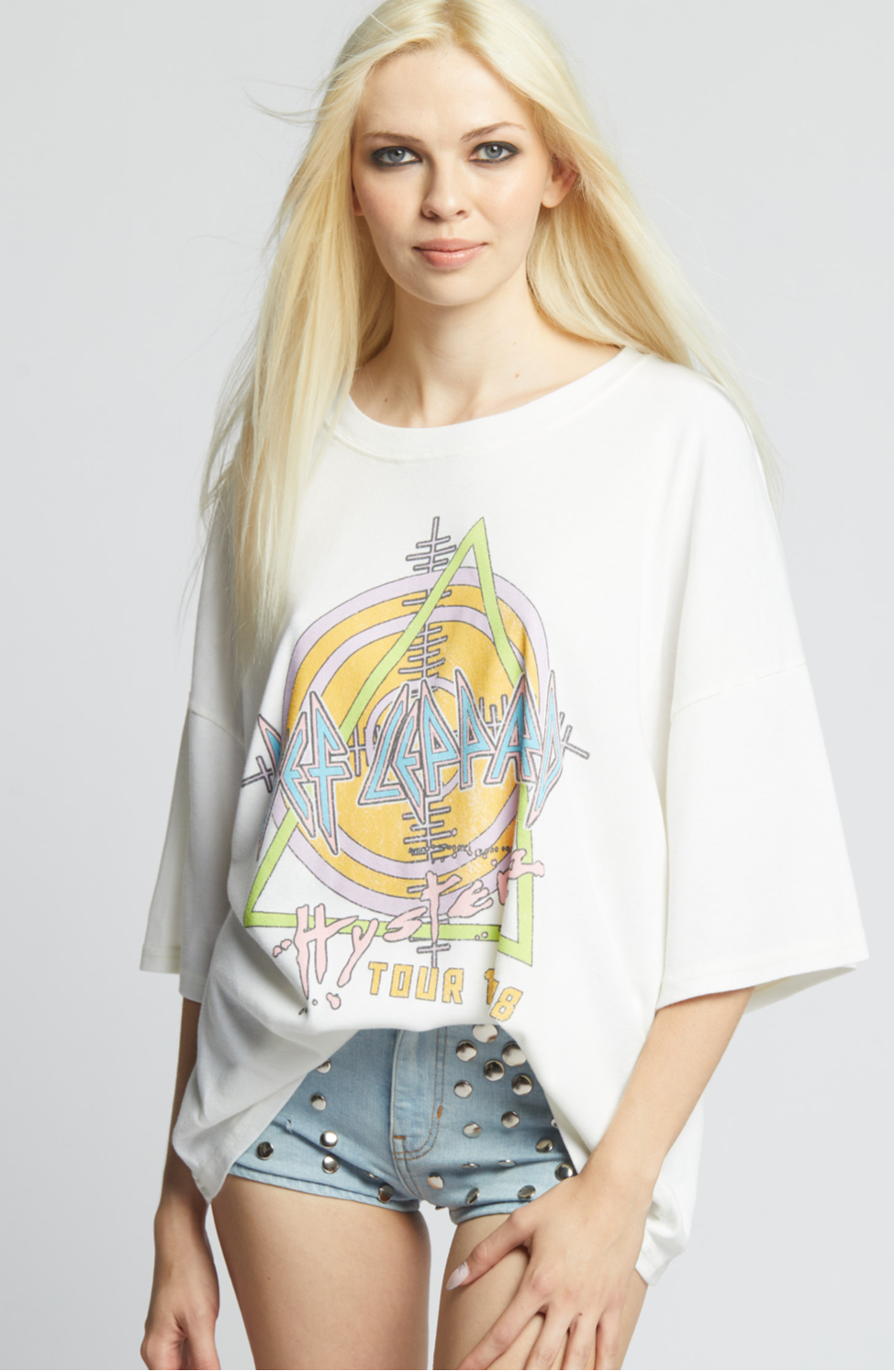 303392 - 228 Def Leppard One Size Graphic Tee Hoodie, Sweatshirt | PodTeesHub.com