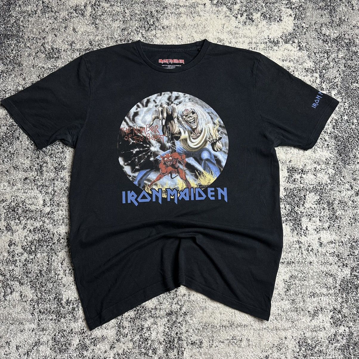Maiden Iron Maiden Vintage Streetwear Band Tees Rare Y2k Rock Hoodie, Sweatshirt | PodTeesHub.com