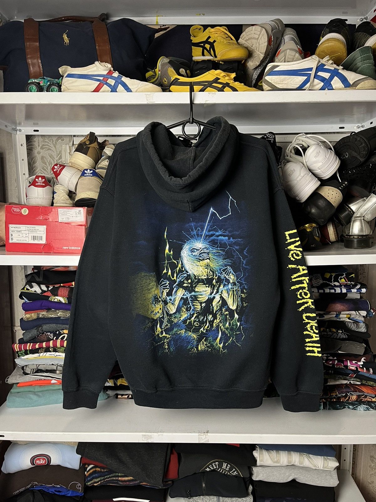 Maiden Vintage Iron Maiden Live After Death Hoodie Rock Bend Y2k 90 T-Shirts, Sweatshirt | PodTeesHub.com