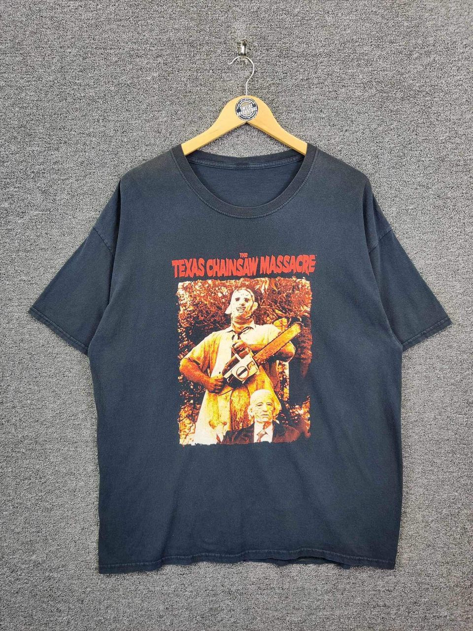 Expert Horror Vintage Texas Chainsaw Massacre Movie Tee Tshirt Hoodie, Sweatshirt | PodTeesHub.com