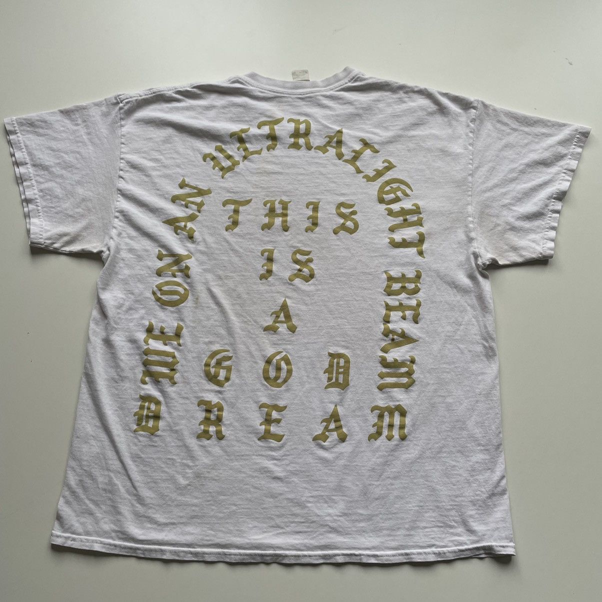 West Vintage Kanye West Tour Toronto Xl Rare T-Shirts, Hoodie, Sweatshirt
