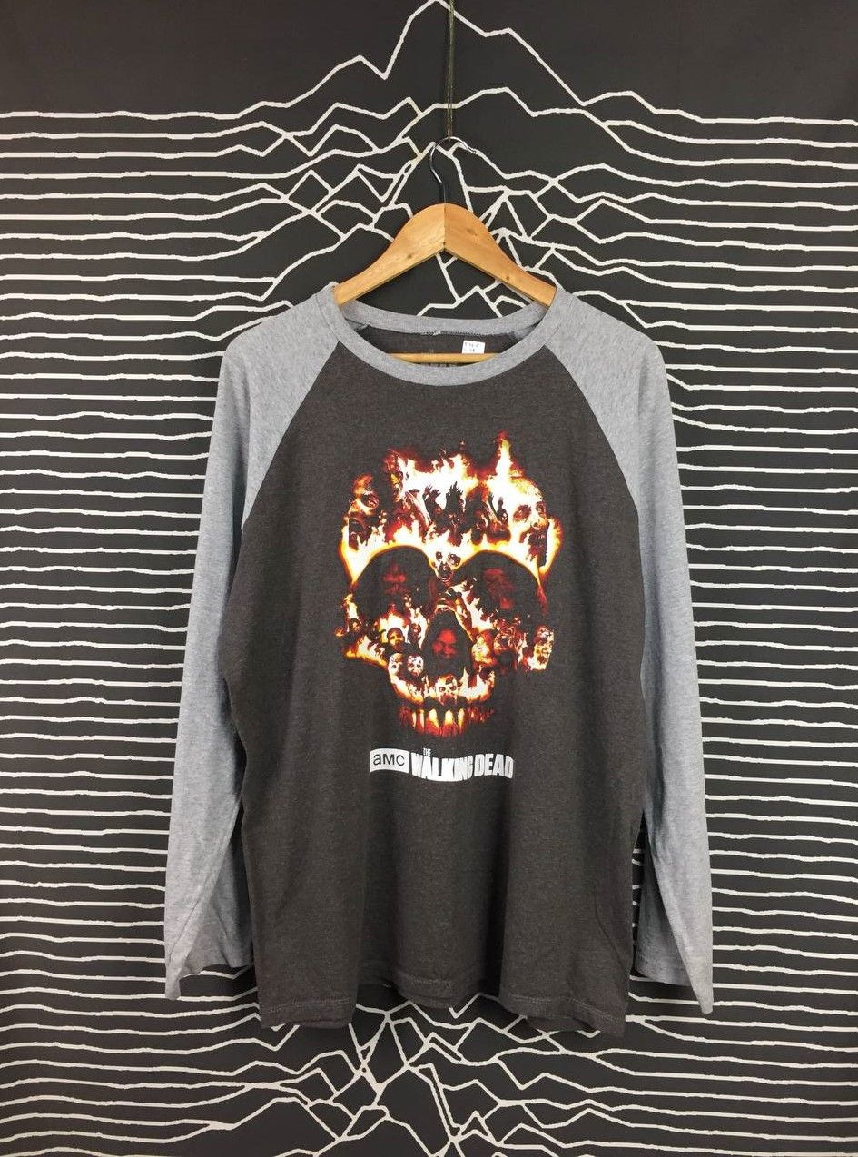 Vintage The Walking Dead Tv Series 2015 Amc Film Raglan Tee Hoodie, Sweatshirt | PodTeesHub.com