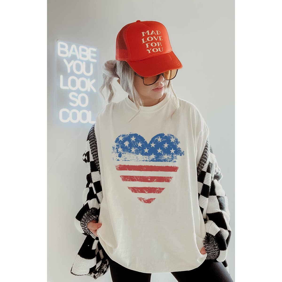 Heart America Vintage Graphic Oversized Tee Hoodie, Sweatshirt | PodTeesHub.com