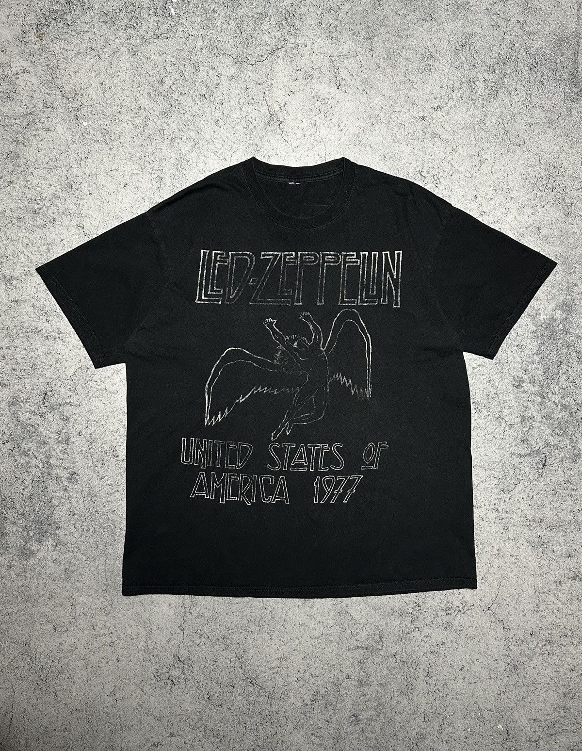 Led Zeppelin X Vintage Vintage 2011 Led Zeppelin Usa 1977 Rock Band T Shirt Hoodie, Sweatshirt | PodTeesHub.com