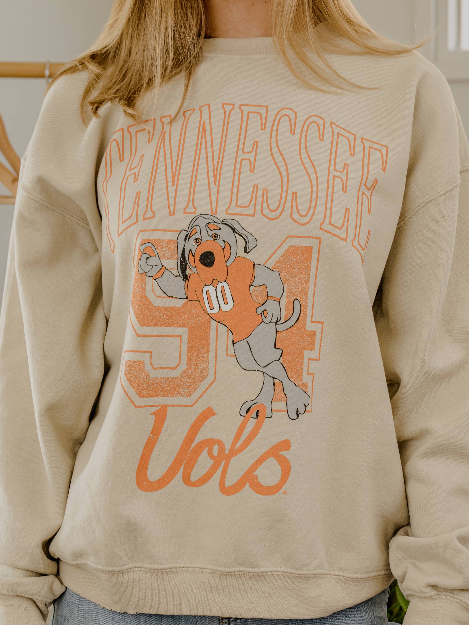 Tennessee Vols Club Mascot Sand Thrifted Sweatshirt T-Shirts, Hoodie | PodTeesHub.com