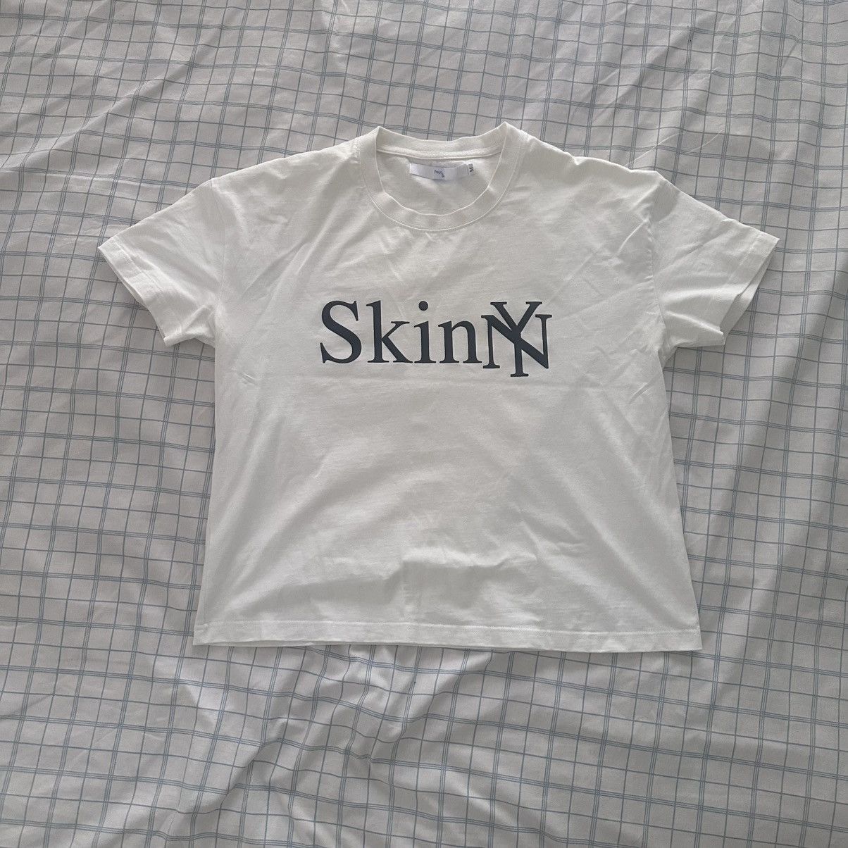 Praying Skinny T Shirt In Off White Hoodie, Sweatshirt | PodTeesHub.com