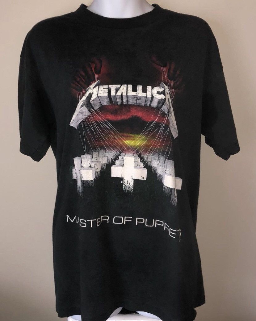 Vintage 1987 Metallica Master Of Puppets Size Xl Handtex Usa T-Shirts, Hoodie, Sweatshirt | PodTeesHub.com