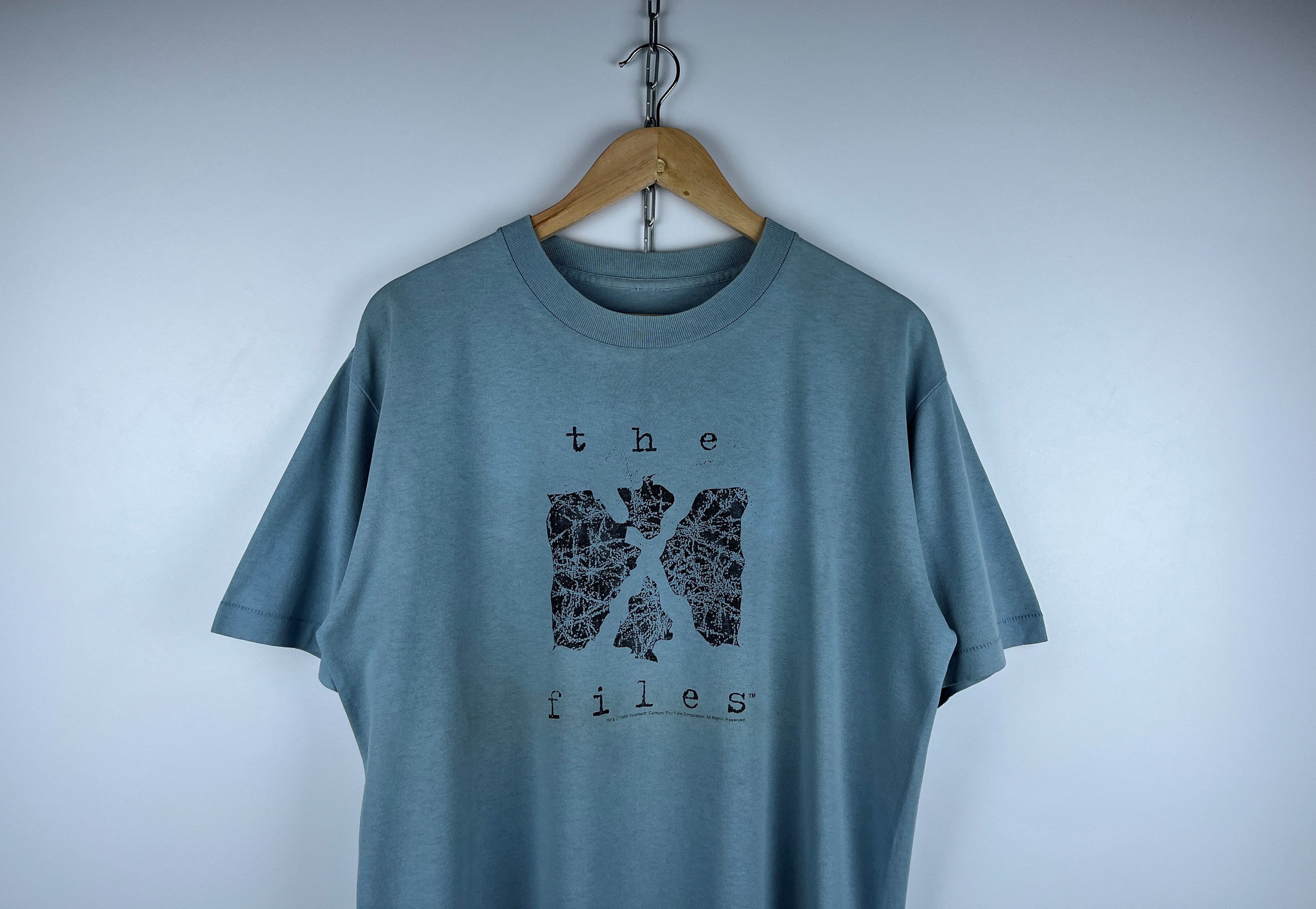 Vintage The X Files 1995 Twentieth Century Fox Film Mens T Shirt Hoodie, Sweatshirt | PodTeesHub.com