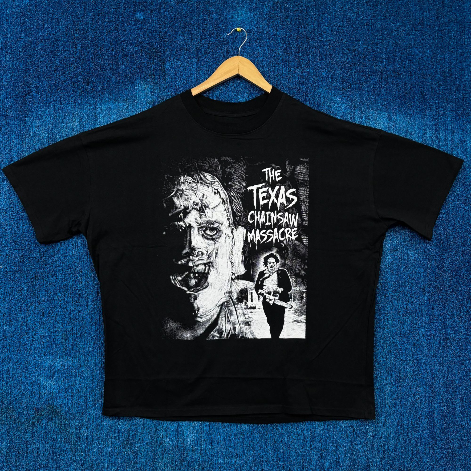 Other The Texas Chainsaw Massacre Leather Face Horror Movie Tee L Hoodie, Sweatshirt | PodTeesHub.com
