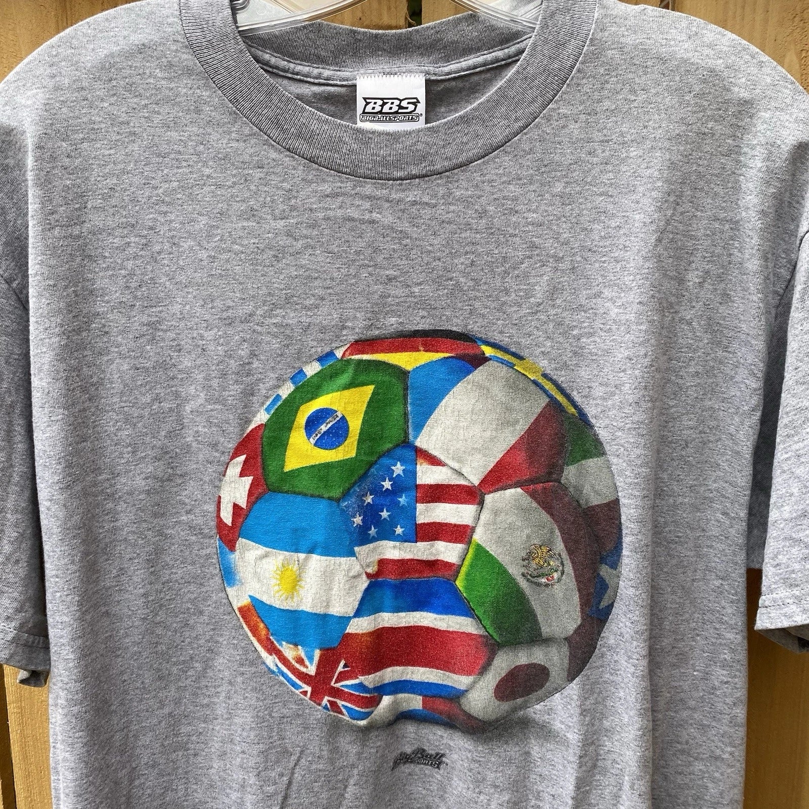 Vintage World Cup Soccer Futbol Graphic Tee Size Large 90s Y2K