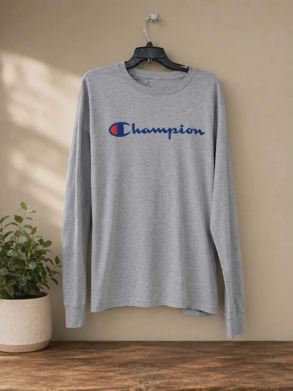 Champion Long Sleeve T-Shirt Gray Script Logo Adult Large 21x27 Athletic Tee