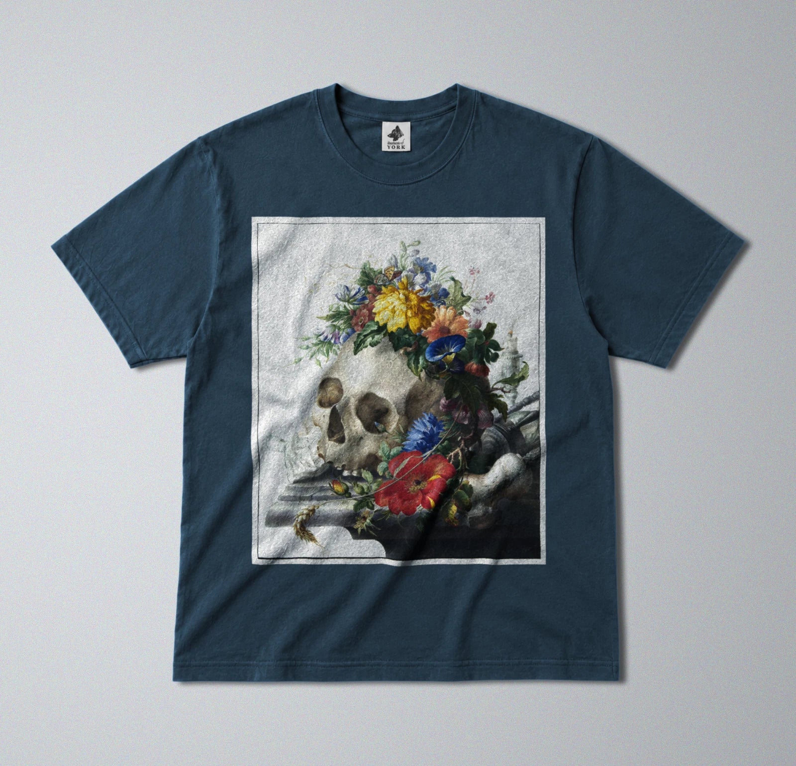 100% Cotton Tee - Regular Fit - Unisex - Skull and Flowers - Remember Death