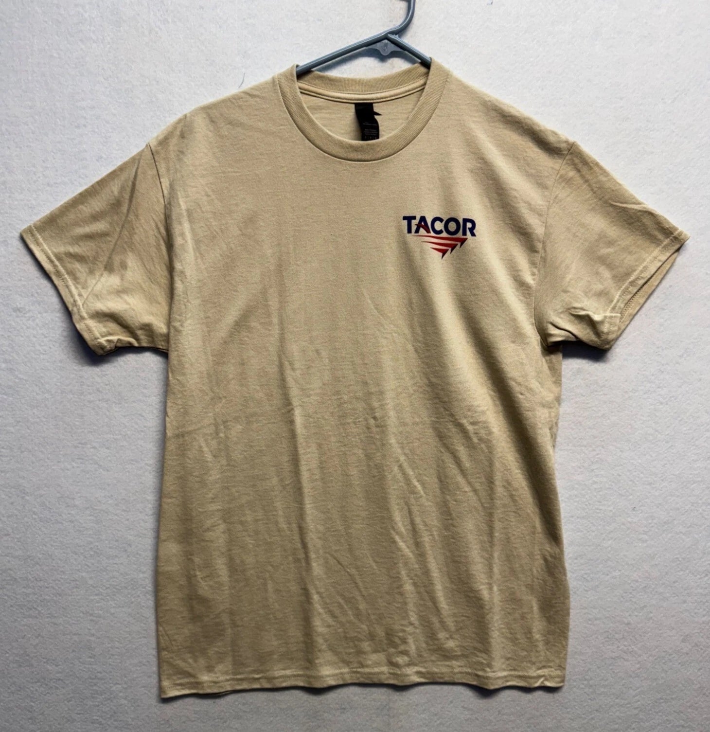 TACOR Beige Short-Sleeve T-Shirt M Gildan DryBlend 50% Cotton/50% Polyester
