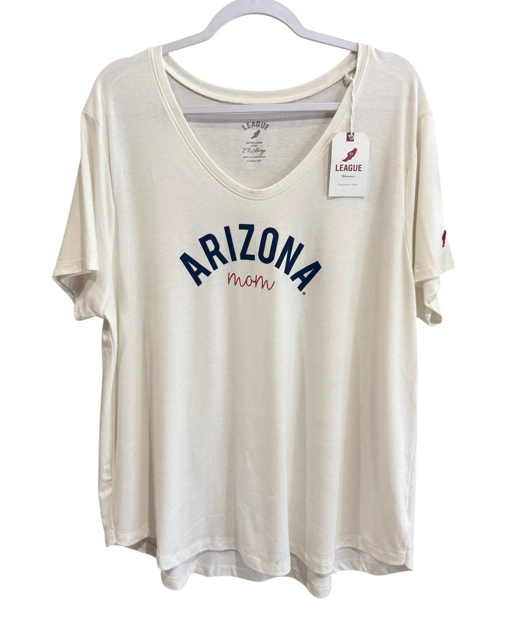 NWT League Arizona Mom White Short Sleeve T-Shirt Women’s Size 2XL U Of A NEW