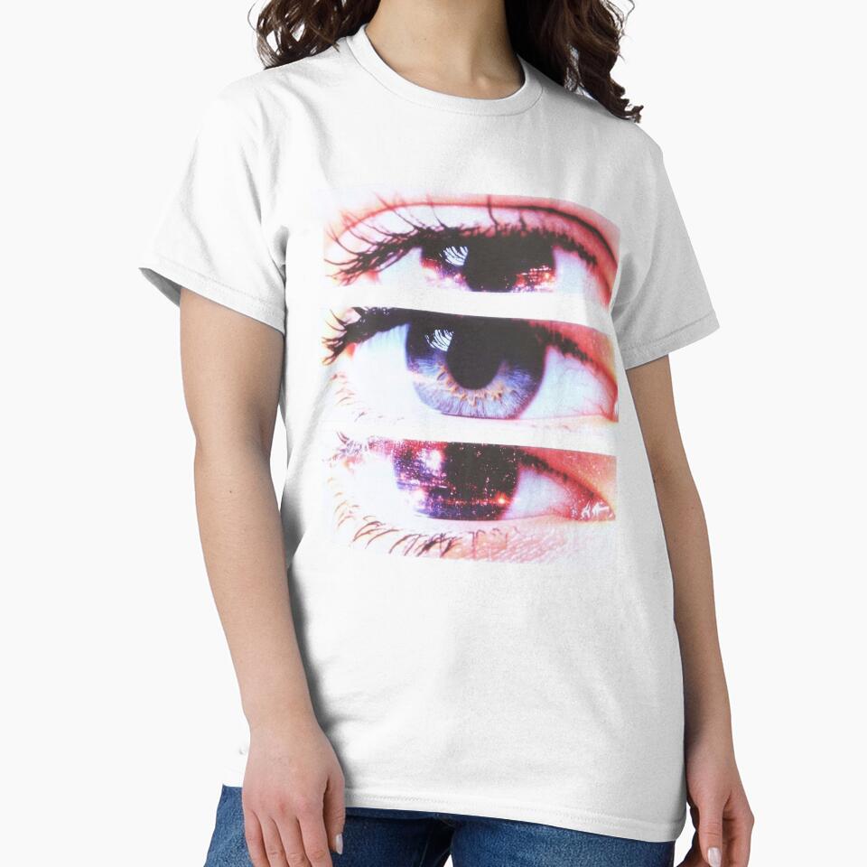 Three eyes by BadGirlzz