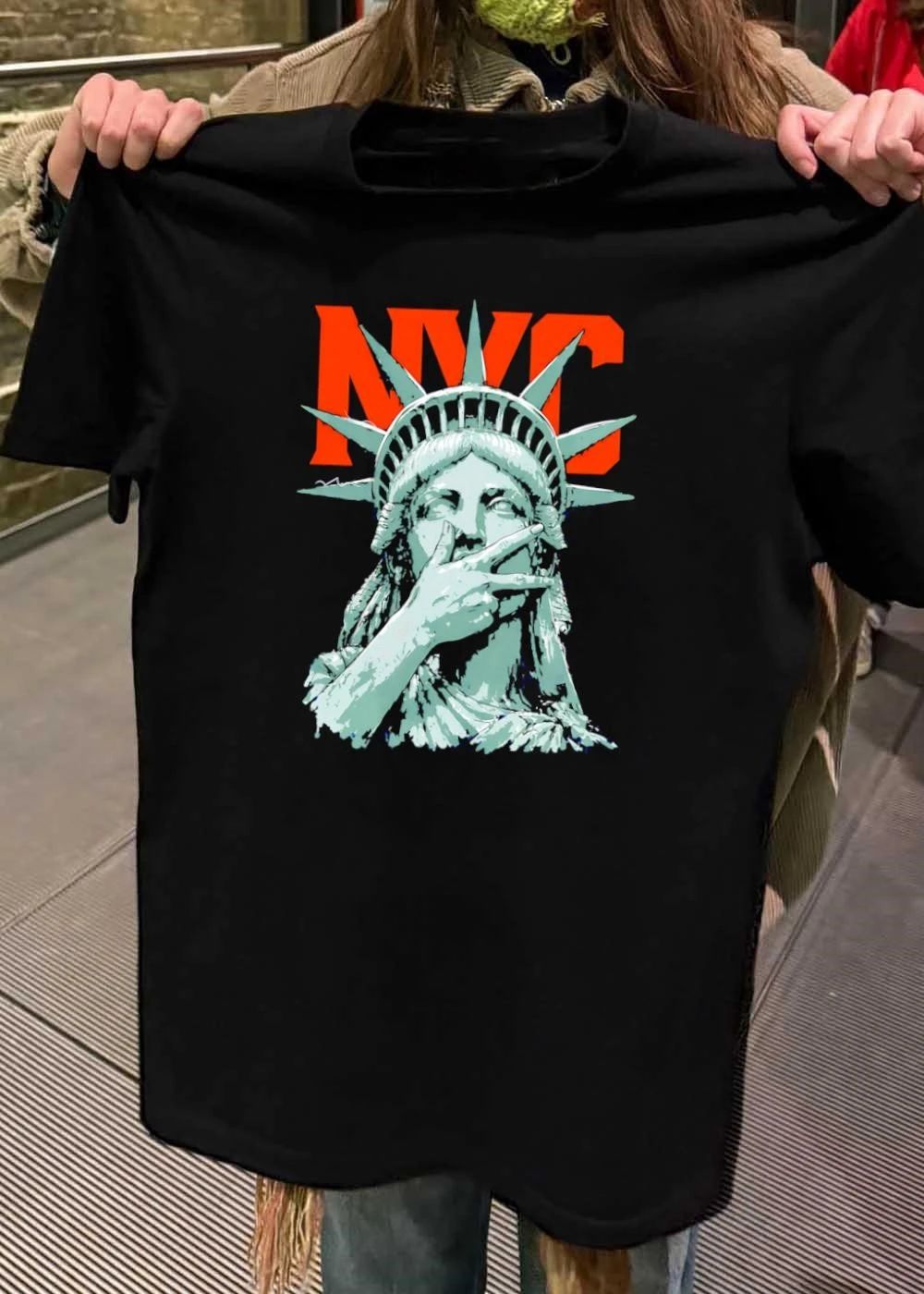 New York City Statue of Liberty Silence Gesture NYC T-Shirt