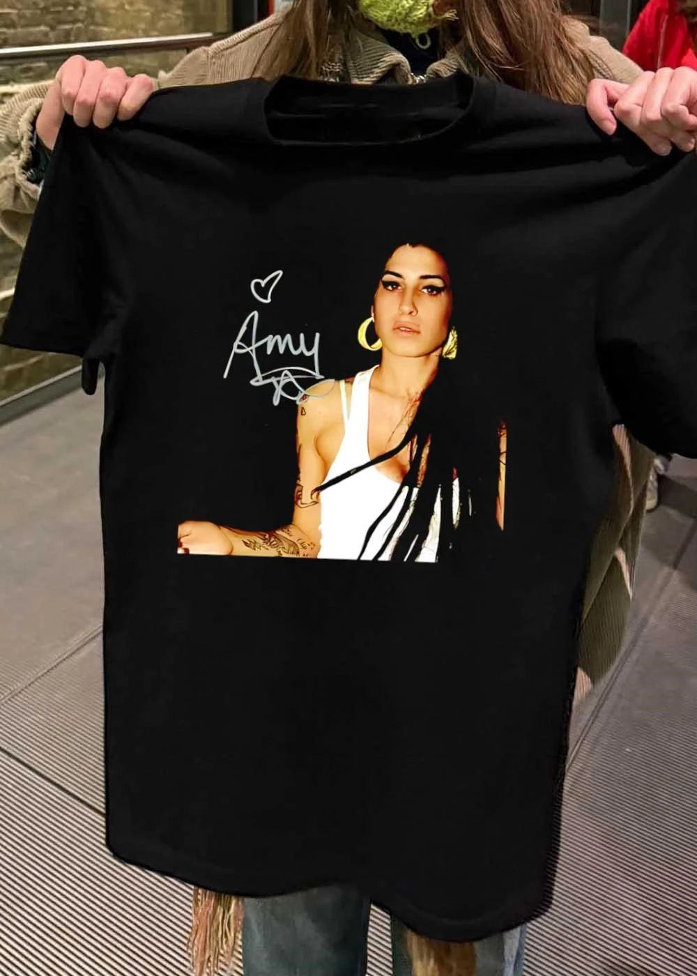 Amy Winehouse Autograph Heart Shirt