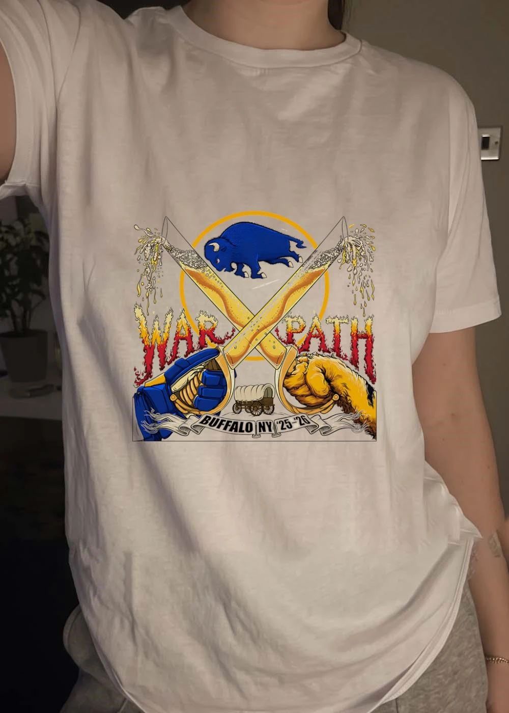 Buffalo NY 25-26 War Path Crossed Beer Sabers Sabres T-Shirt