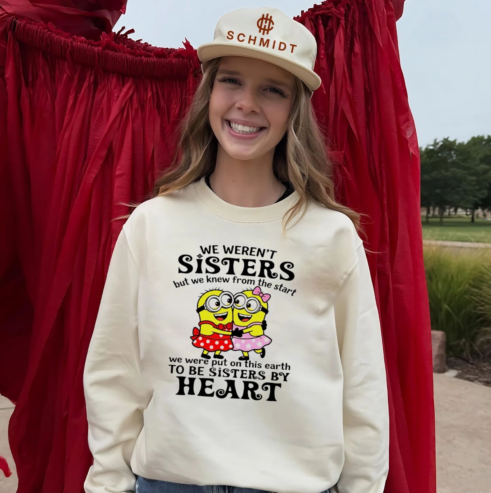 Minion We weren’t sisters but we knew we were sisters by Heart shirt