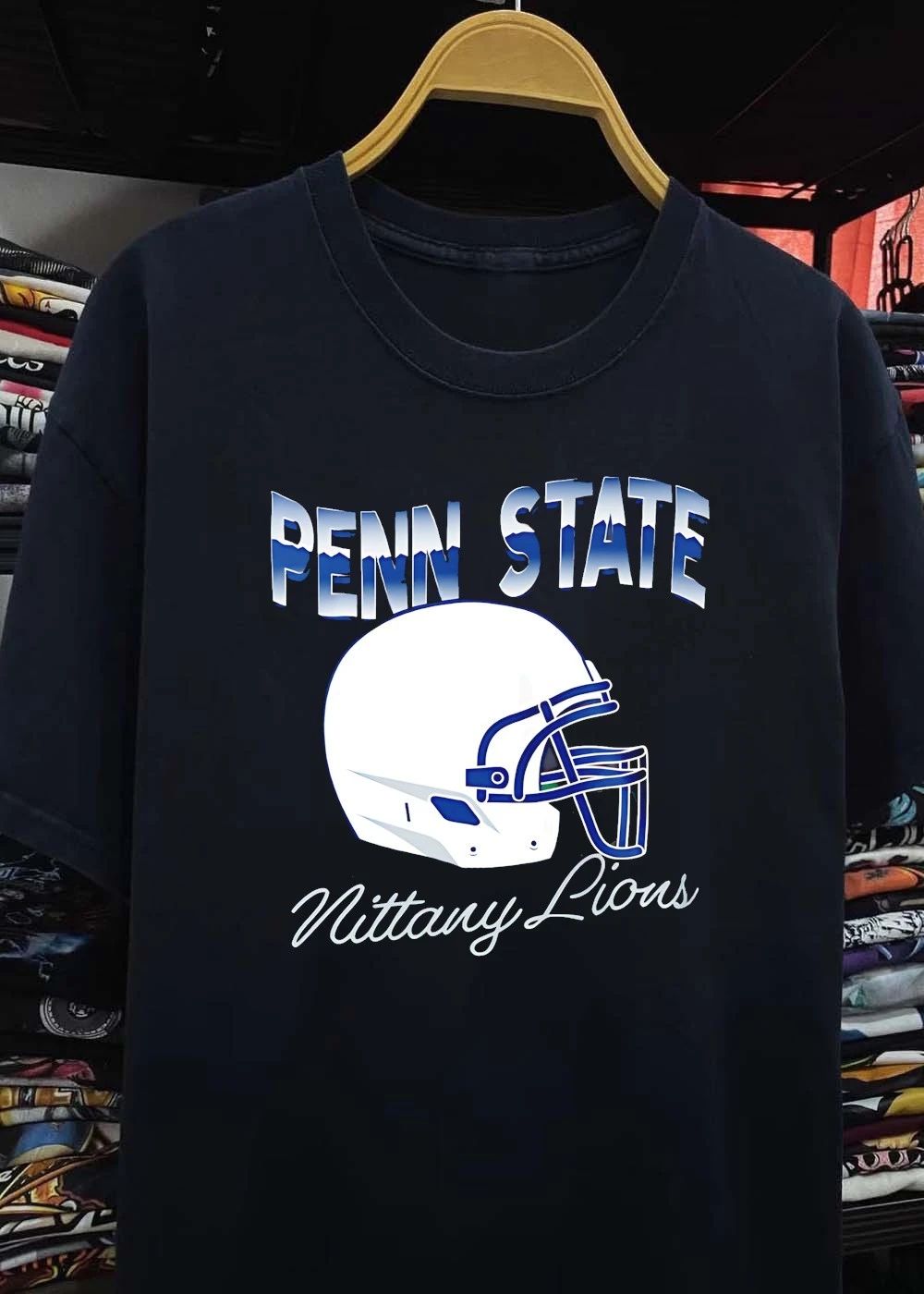 Dyme Lyfe Mens Penn State Air Brush helmet shirt