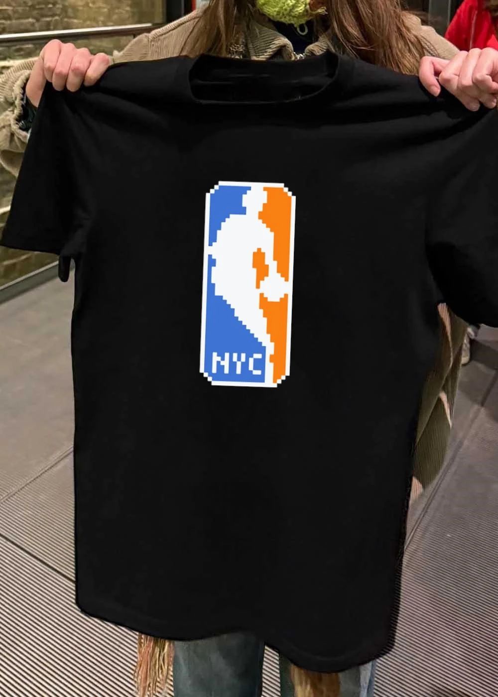 NYC NBA Pixel Art Men’s T-Shirt