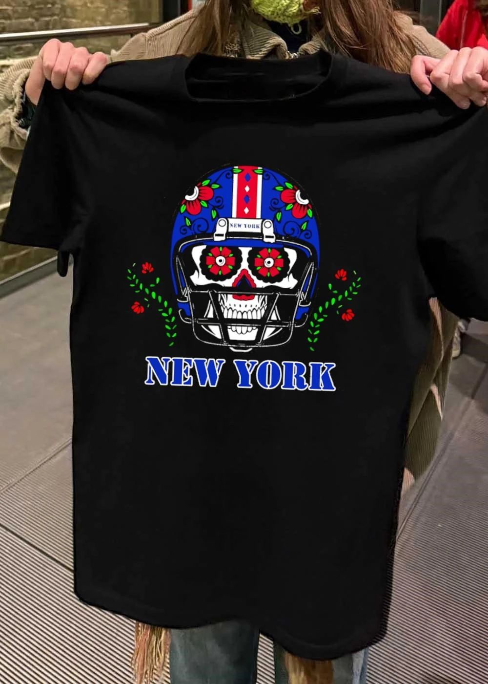 Sugar Skull Football Helmet New York Giants T-Shirt