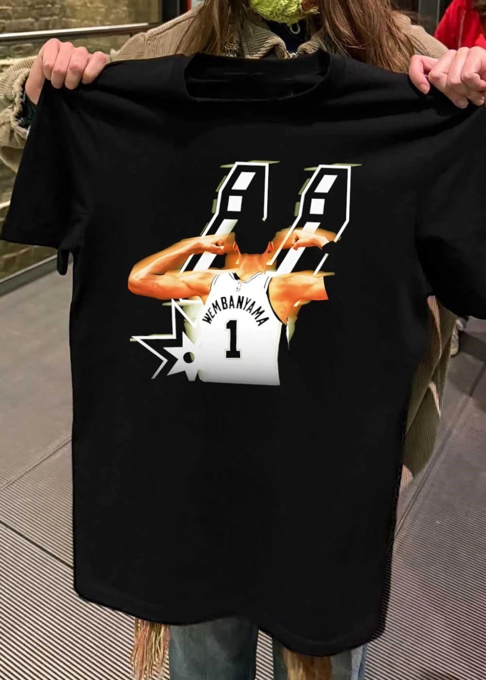 Wembanyama Flexing Back View Wembanyama 1 NBA San Antonio Spurs T-Shirt