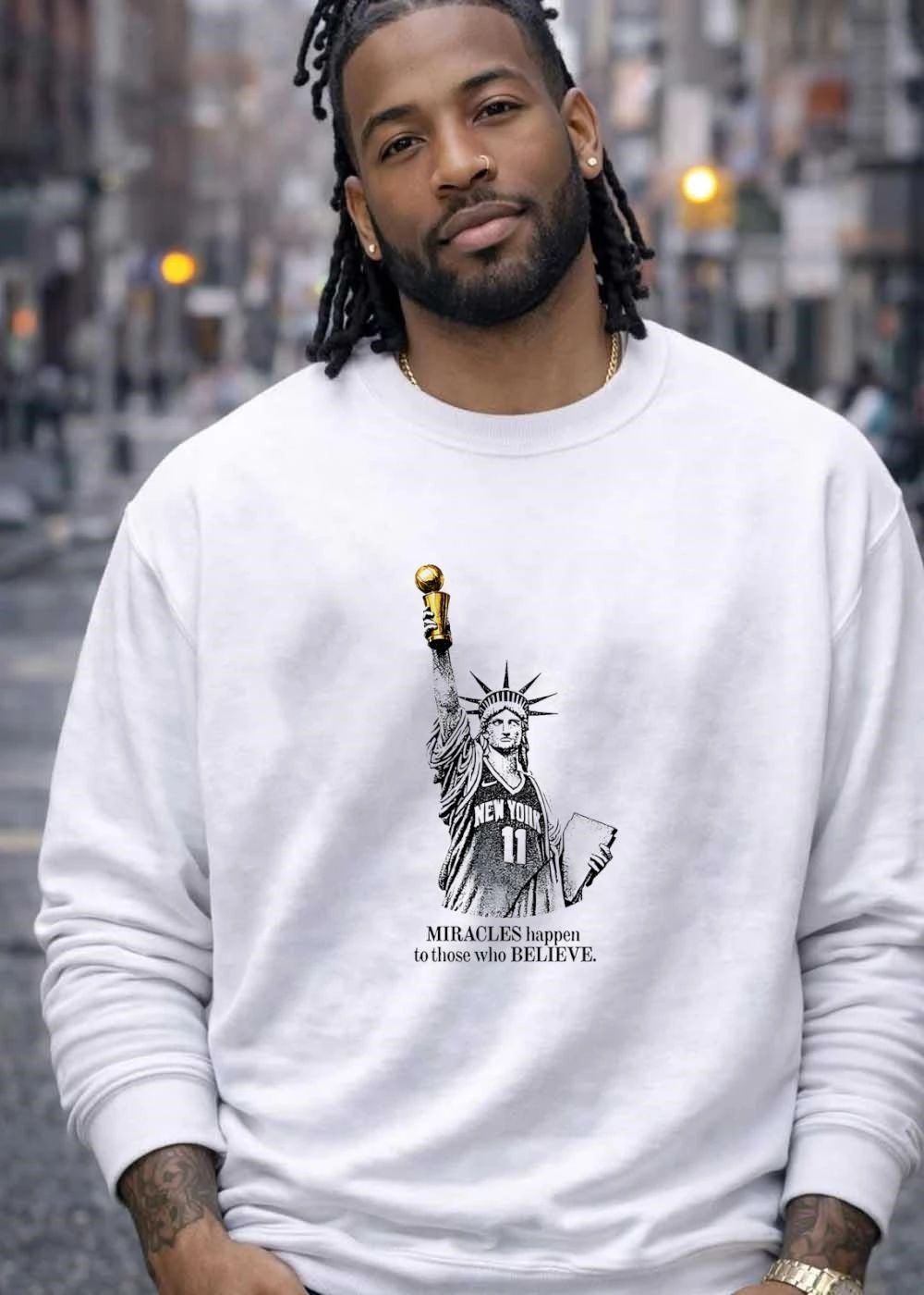 Miracles Happen to Those Who Believe New York 11 Statue of Liberty T-Shirt