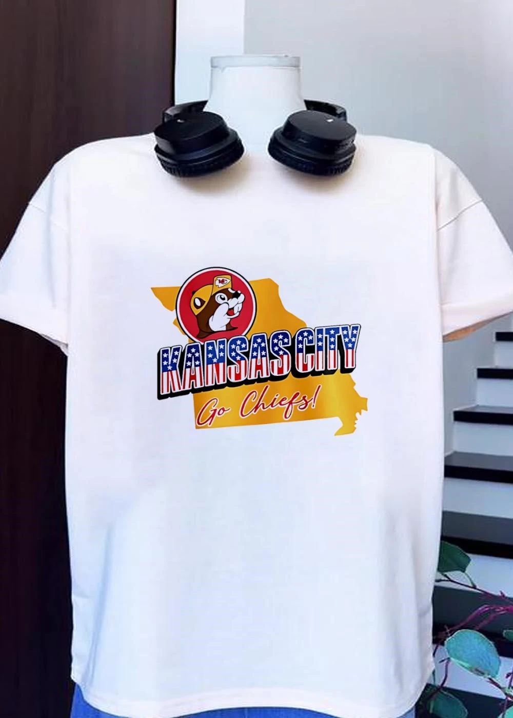 Kansas City Chiefs x Buc-ee’s Patriotic map shirt