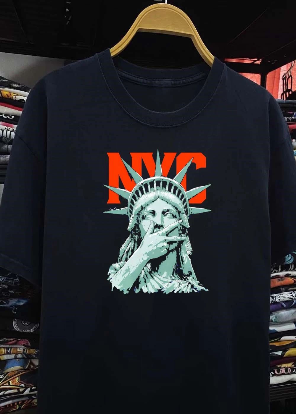 New York City Statue of Liberty Silence Gesture NYC T-Shirt