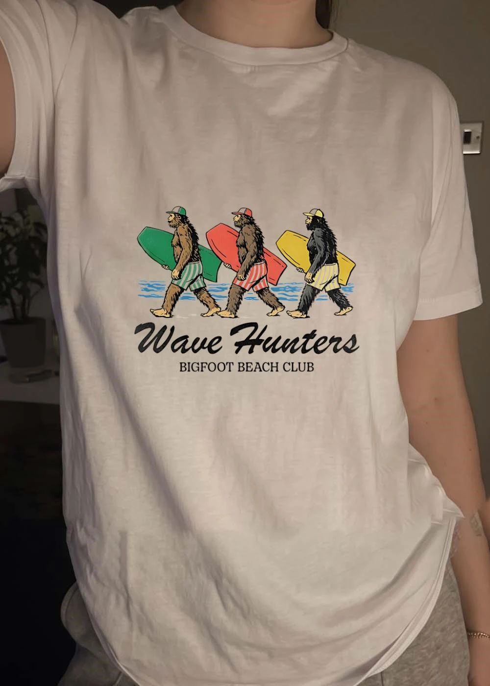 Bigfoot Beach Club Wave Hunters Surfing Bigfoot shirt