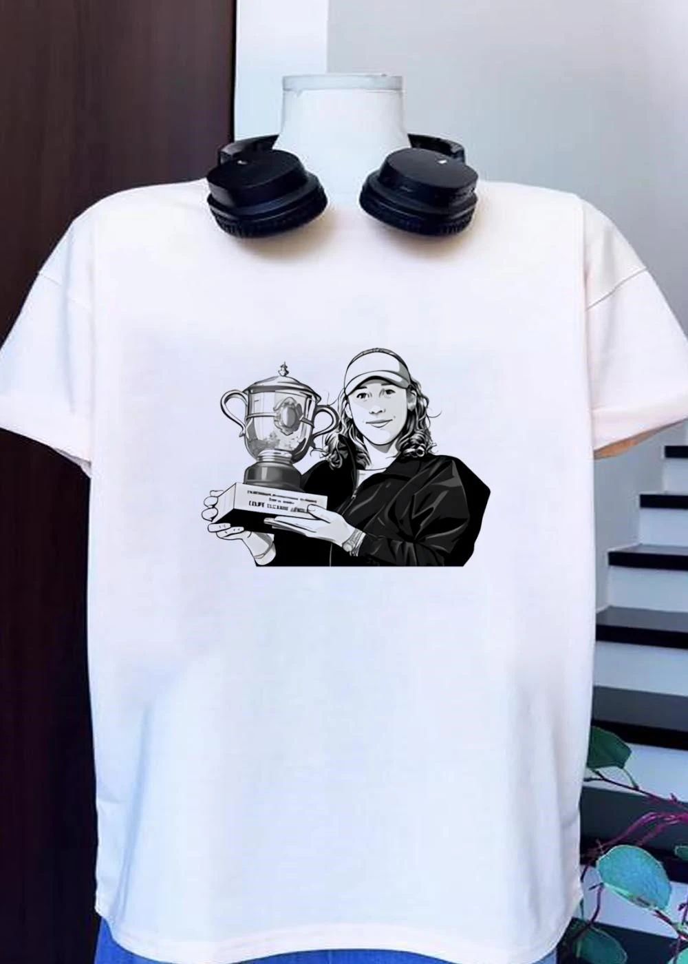 Justine Henin Holding French Open Coupe Suzanne Lenglen Trophy T-Shirt