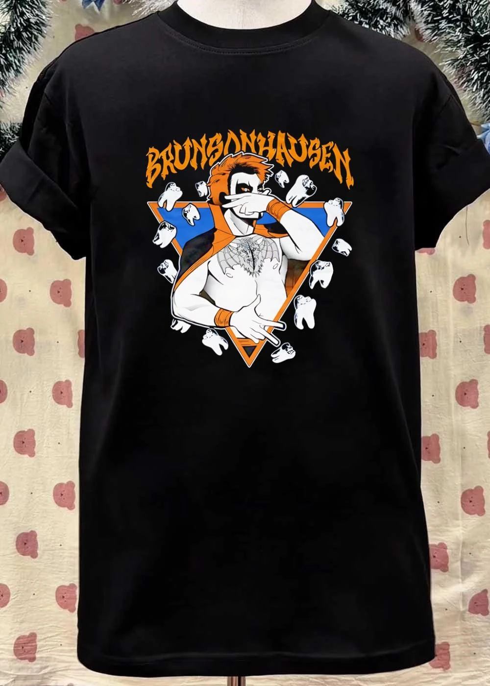 Brunsonhausen Vampire Tooth Throwing Hands Art T-Shirt