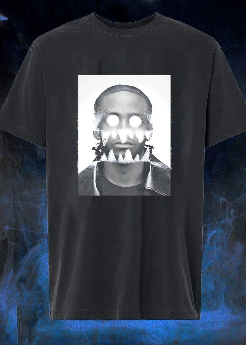 Astro Photo Surreal Man Glowing Eyes Sharp Teeth Men’s T-Shirt