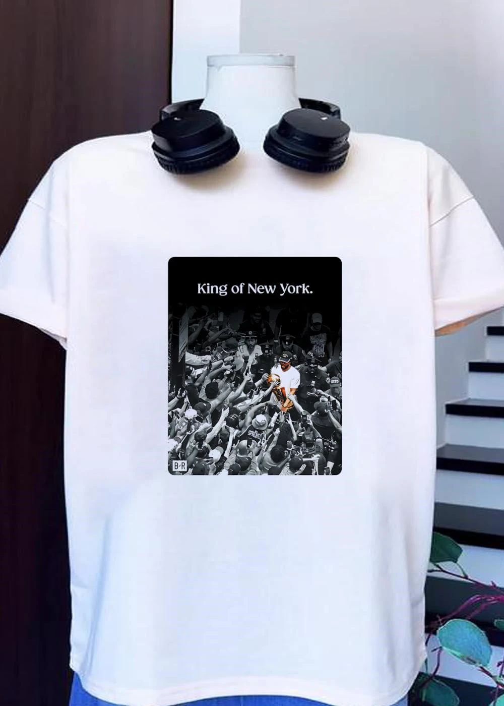 B’R King of New York Jalen Brunson NBA Championship Trophy T-Shirt