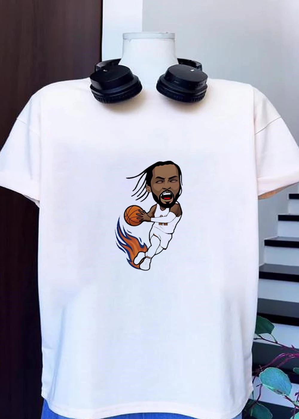Kawhi Leonard Dribbling Basketball Cartoon Kawhi Leonard T-Shirt