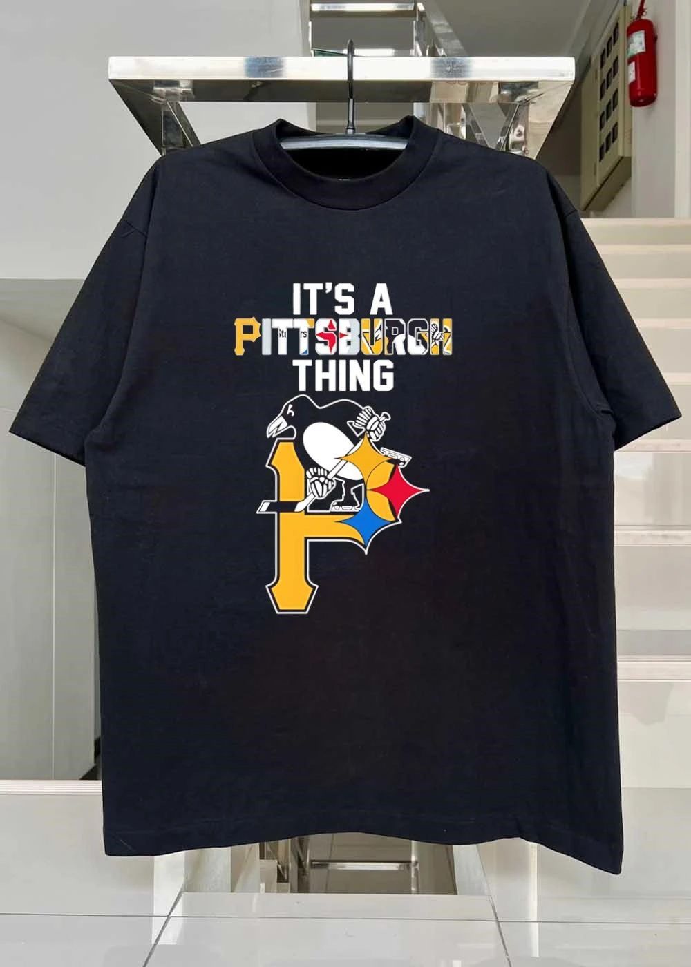 It’s a Pittsburgh Thing Penguins Steelers Pirates Shirt