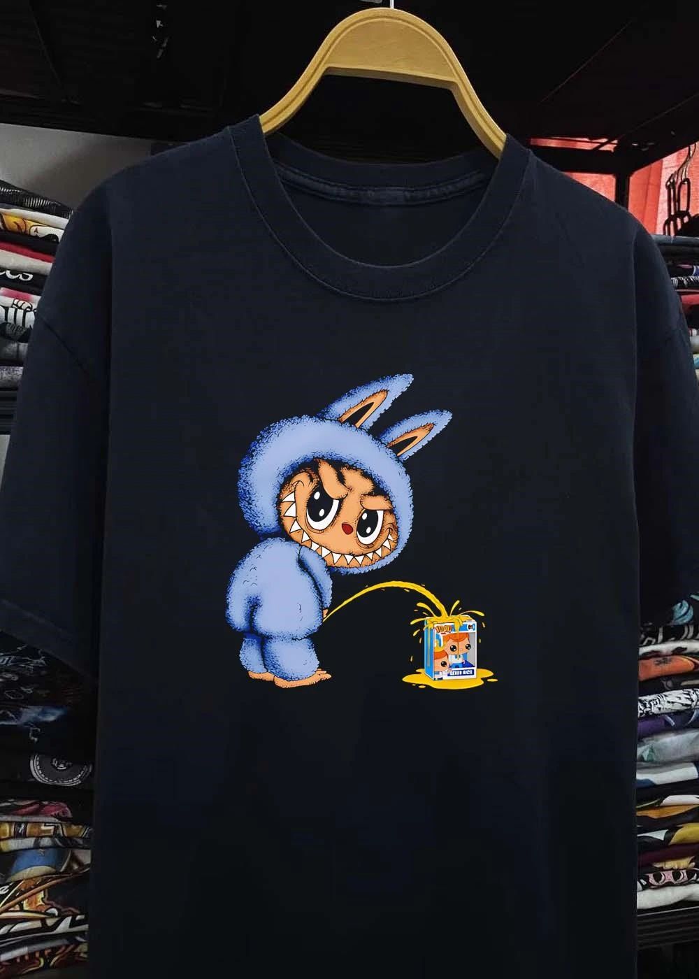 Labubu pee up Pop Figures shirt